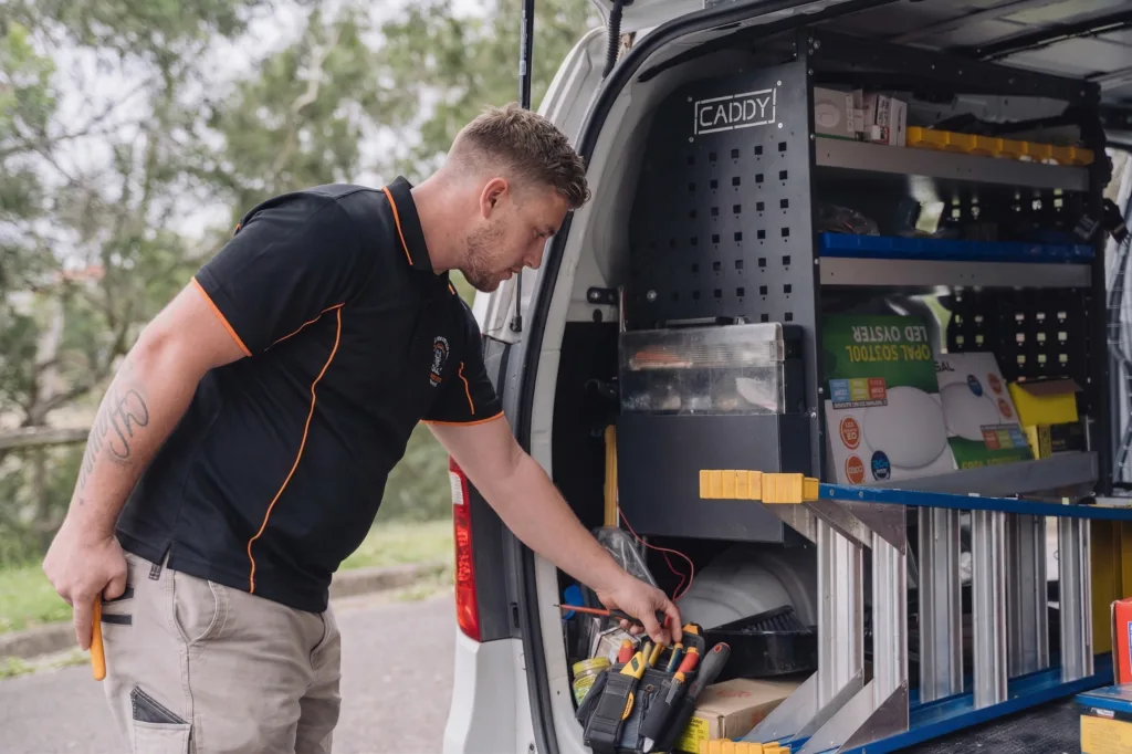 Licensed Lilli Pilli electrician working on a residential job